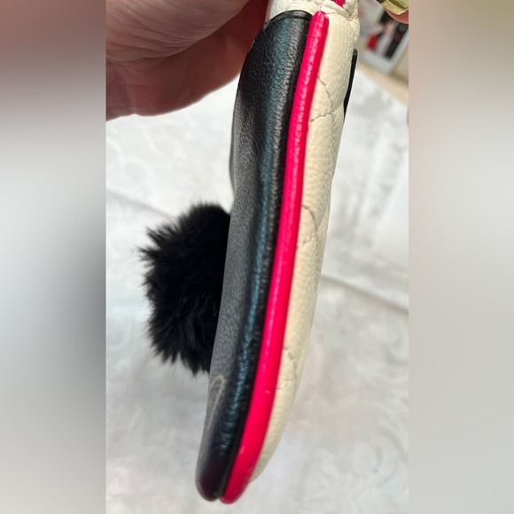 Betsey Johnson Winky Puppy Wristlet with Puppy Face and Puffy Tail - Picture 14 of 14